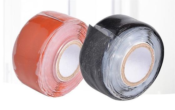 เทปยางซิลิโคนที่หลอมกันเอง 20kV/Mm สําหรับอุปกรณ์กันไฟฟ้า