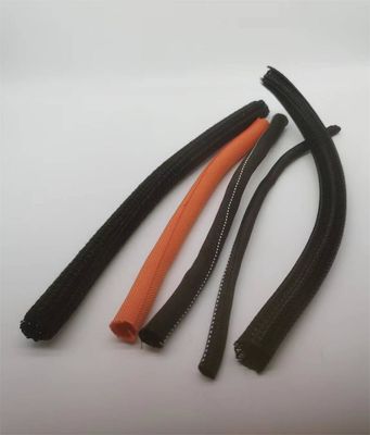 ความยืดหยุ่นสูง 4 มม PET Self-Wrapping Sleeving ทนต่อการบด