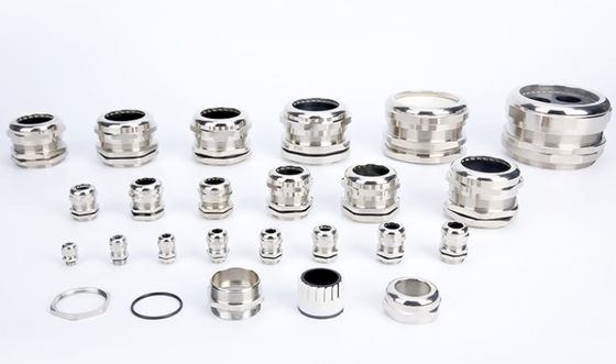 M14X1.5 (((4-8) เครื่องเชื่อมต่อค้อนโลหะทองแดงเคลือบด้วยนิกเกิลสําหรับสายไฟฟ้า IP68